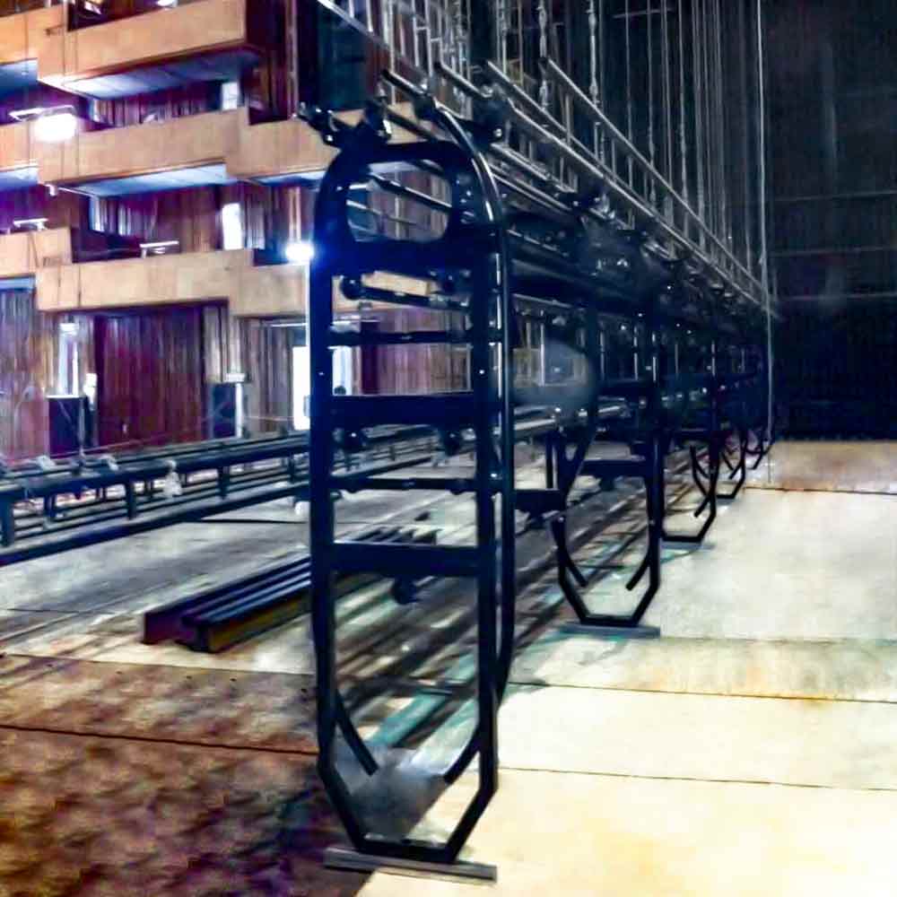 Lighting bridge for the perfect production need by HOAC